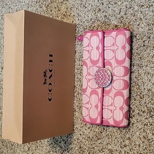 Coach wallet